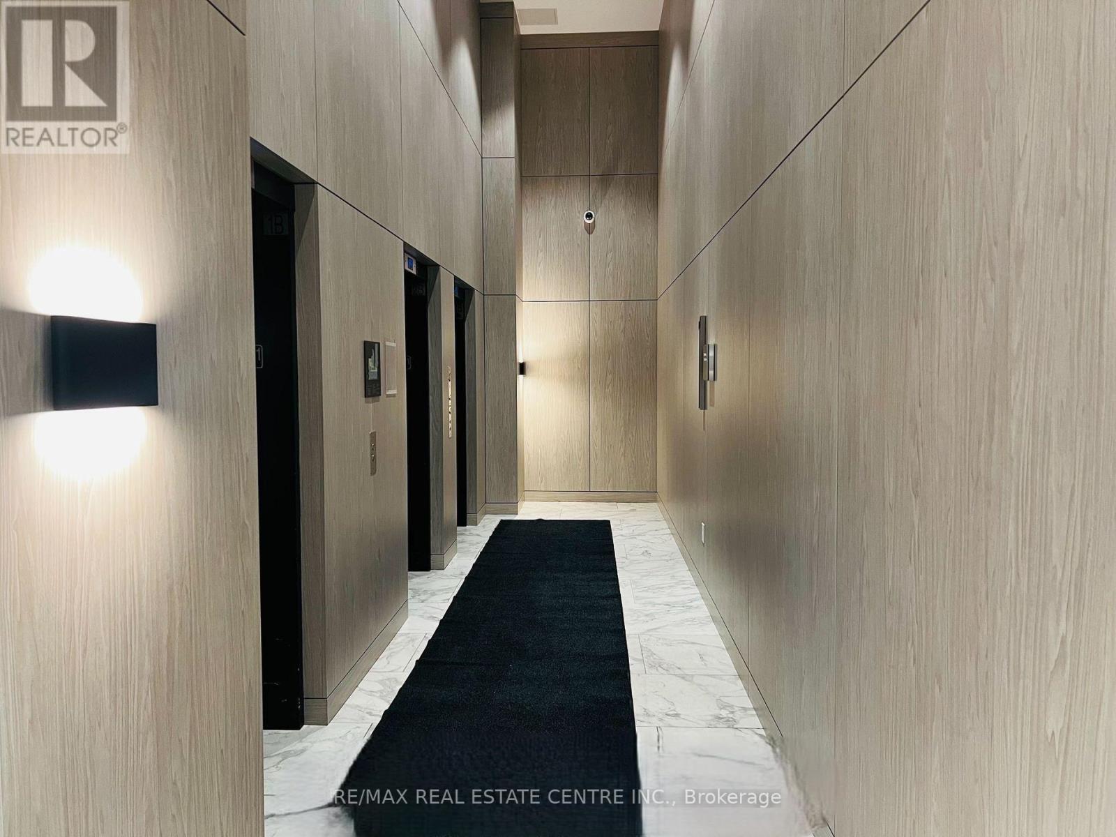 1902 - 15 WELLINGTON STREET S, Kitchener, Ontario