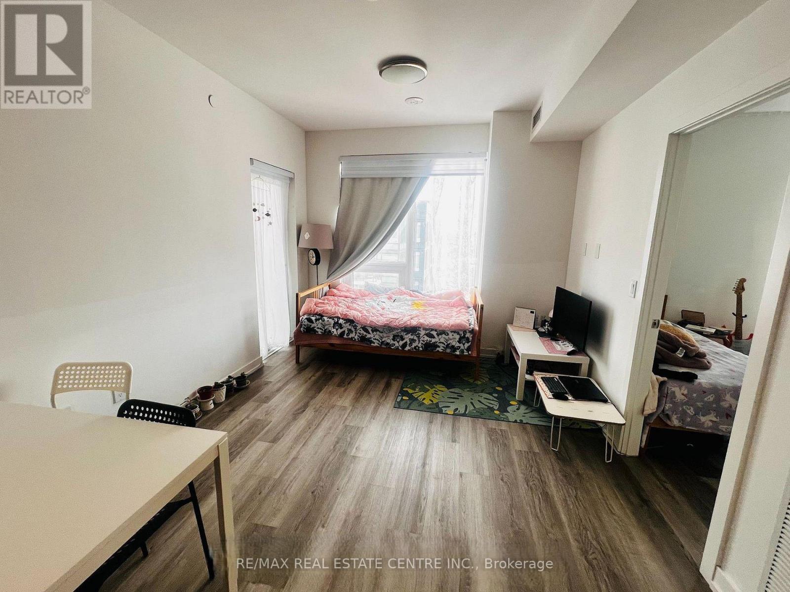 1902 - 15 Wellington Street S, Kitchener, Ontario  N2G 0E4 - Photo 11 - X12952026