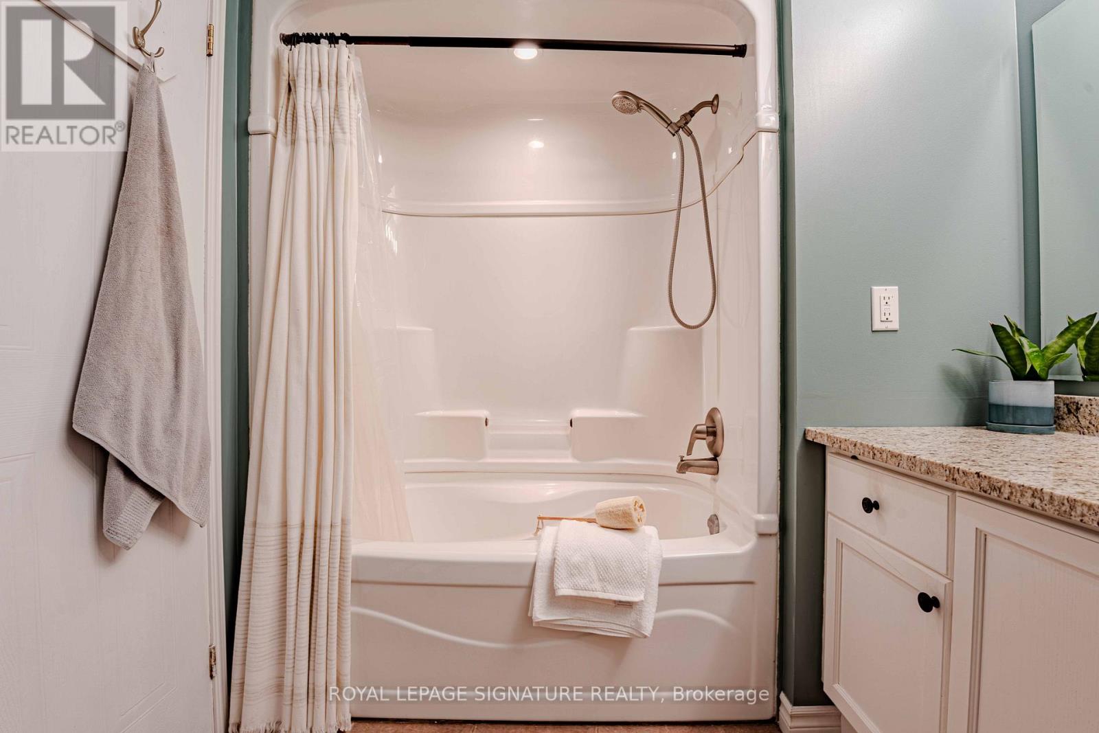 22 Curzon Crescent, Guelph, Ontario  N1K 1Z9 - Photo 28 - X12952150