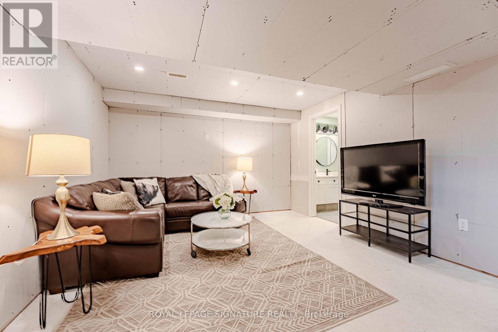 22 Curzon Crescent, Guelph, Ontario  N1K 1Z9 - Photo 30 - X12952150