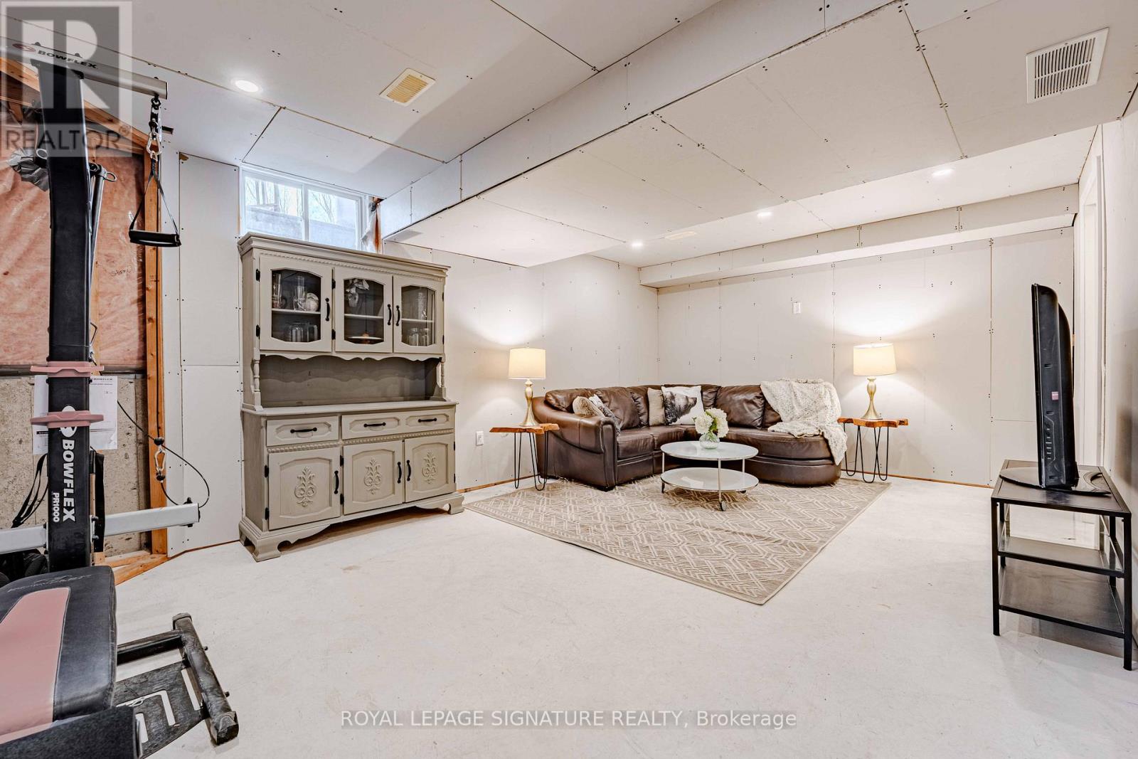 22 Curzon Crescent, Guelph, Ontario  N1K 1Z9 - Photo 31 - X12952150