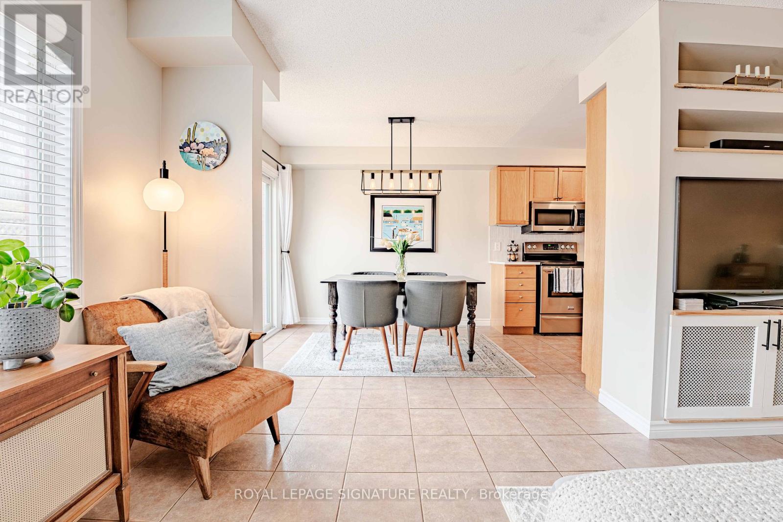 22 Curzon Crescent, Guelph, Ontario  N1K 1Z9 - Photo 9 - X12952150