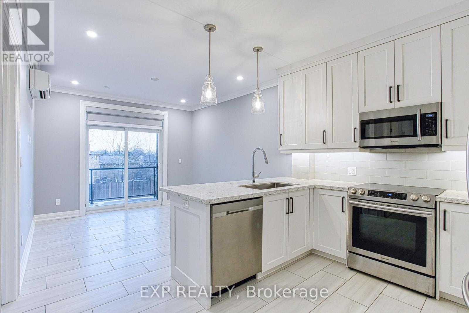 205 - 257 Millen Road, Hamilton, Ontario  L8E 2H1 - Photo 11 - X12952156