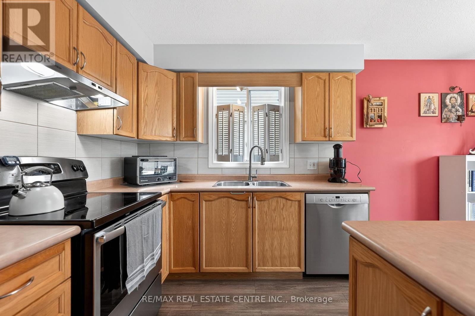 114 Stiefelmeyer Crescent, Wilmot, Ontario  N3A 4K6 - Photo 15 - X12952162