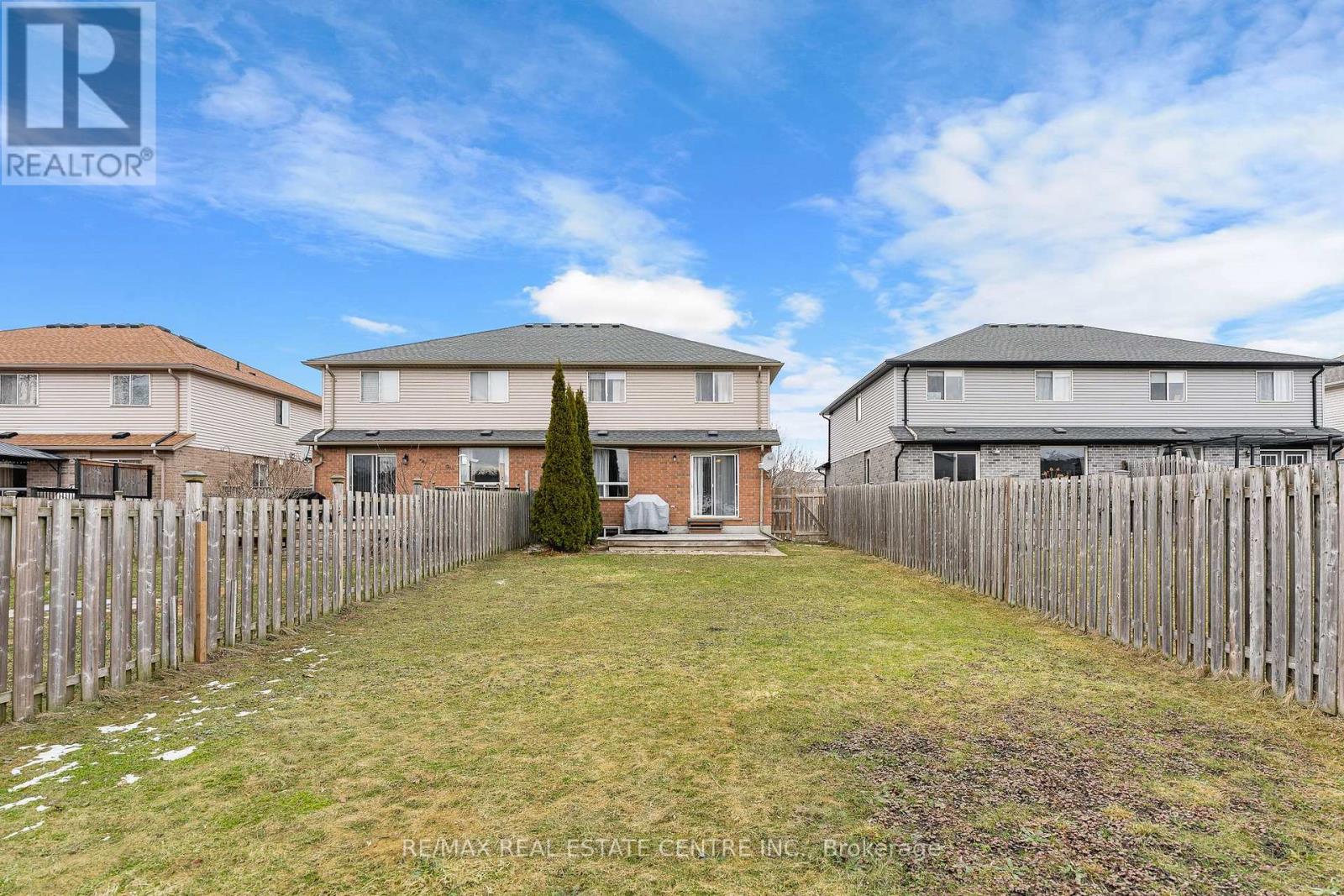 114 Stiefelmeyer Crescent, Wilmot, Ontario  N3A 4K6 - Photo 36 - X12952162