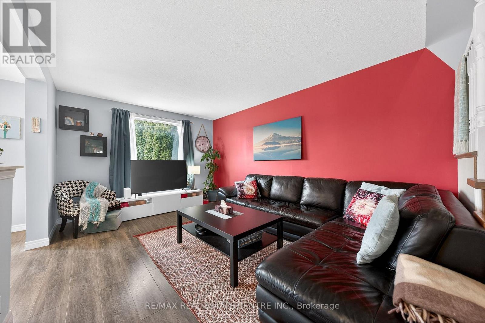 114 Stiefelmeyer Crescent, Wilmot, Ontario  N3A 4K6 - Photo 6 - X12952162