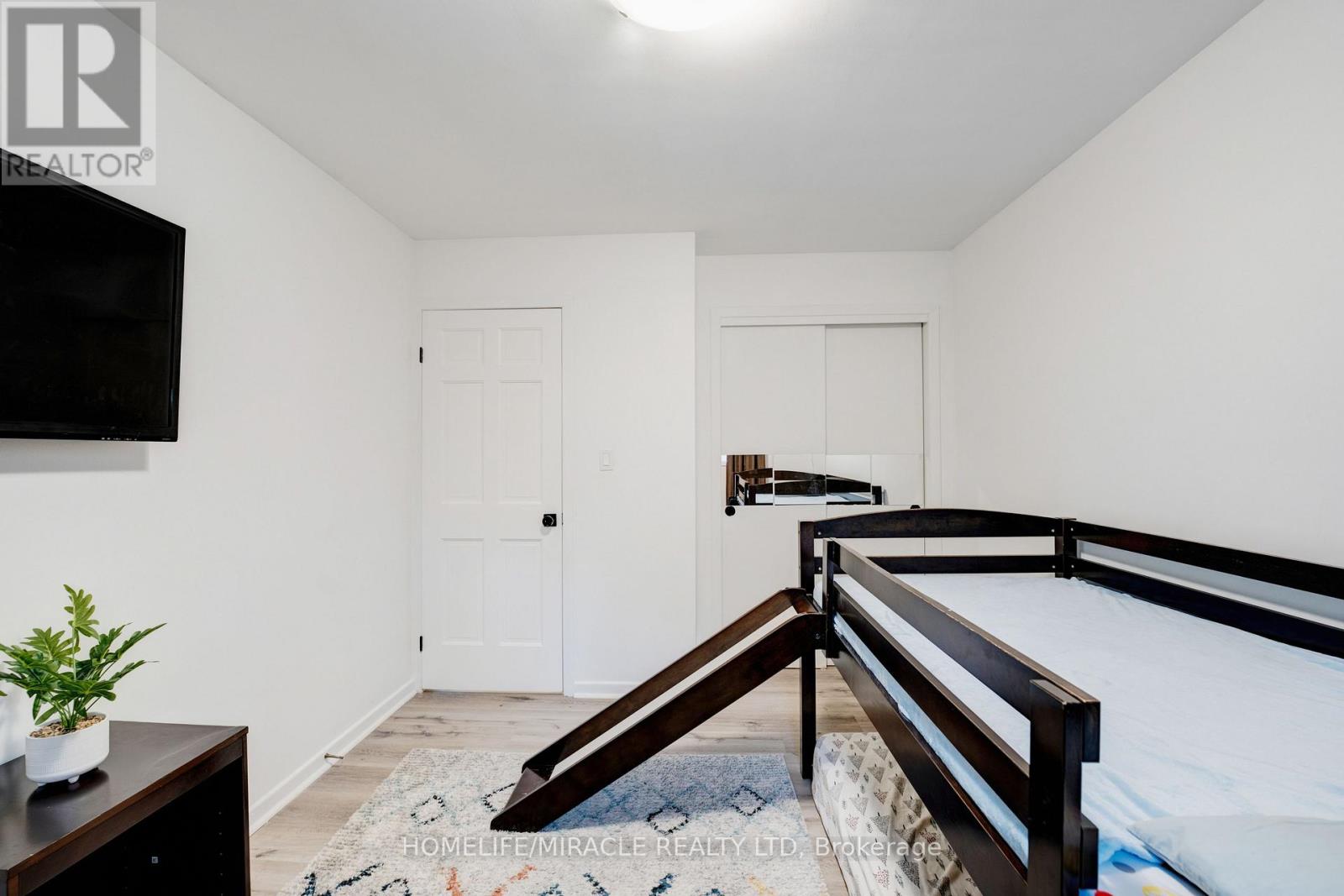 7250 Maywood Street, Niagara Falls, Ontario  L2E 5P5 - Photo 22 - X12952192