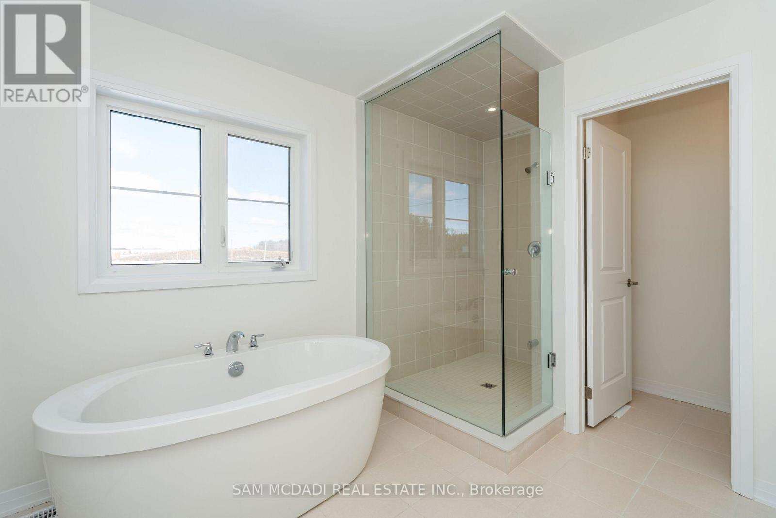 3 Blain Drive, Hamilton, Ontario  L0R 1C0 - Photo 28 - X12952240