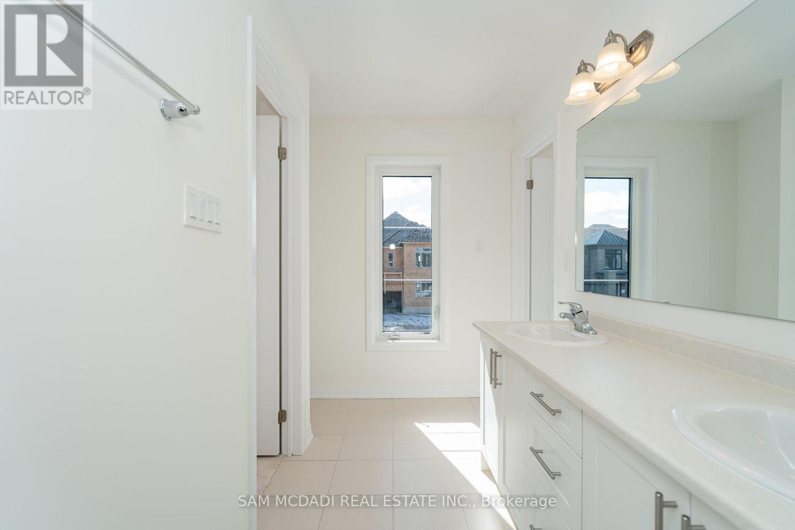 3 Blain Drive, Hamilton, Ontario  L0R 1C0 - Photo 40 - X12952240