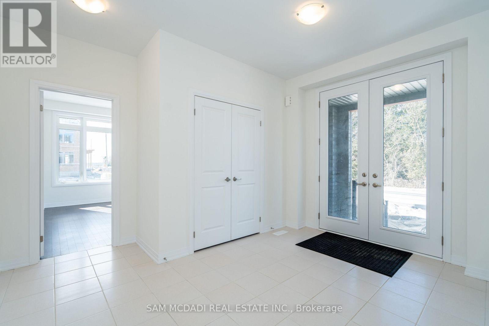 3 Blain Drive, Hamilton, Ontario  L0R 1C0 - Photo 5 - X12952240