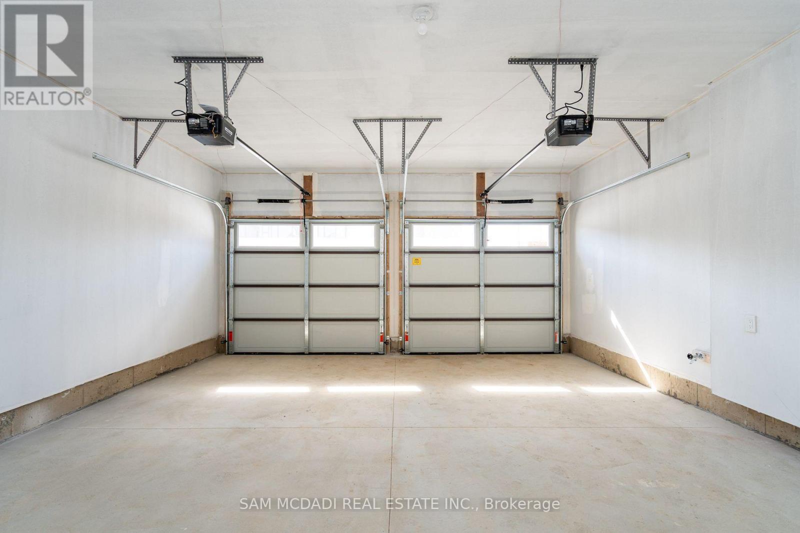 3 Blain Drive, Hamilton, Ontario  L0R 1C0 - Photo 50 - X12952240