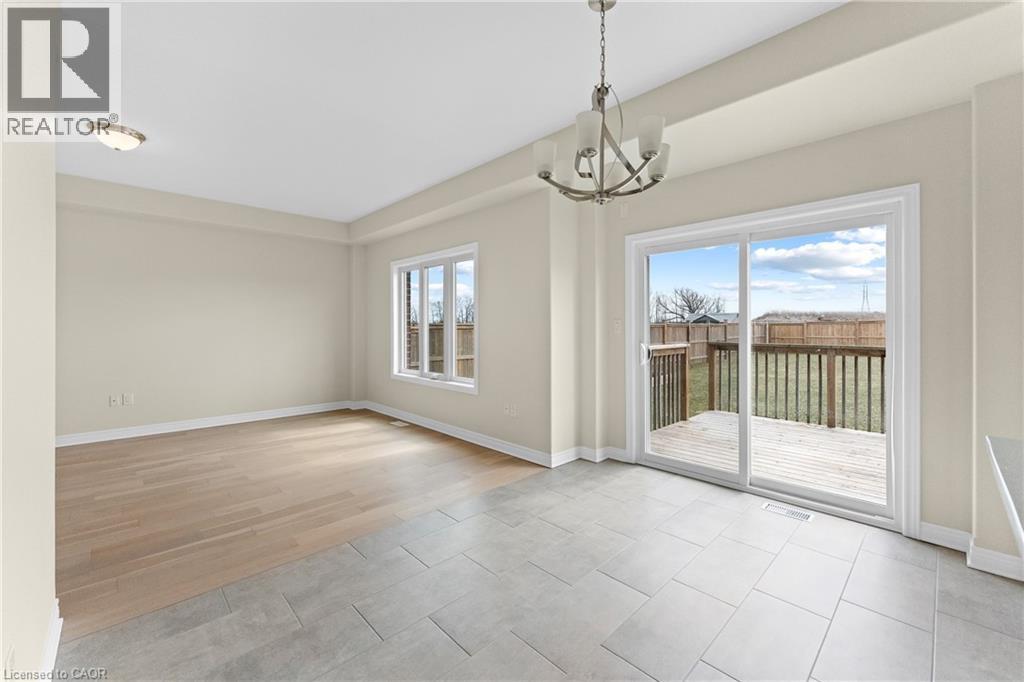 33 Cinnamon Street, Thorold, Ontario  L2V 0H6 - Photo 9 - 40816973