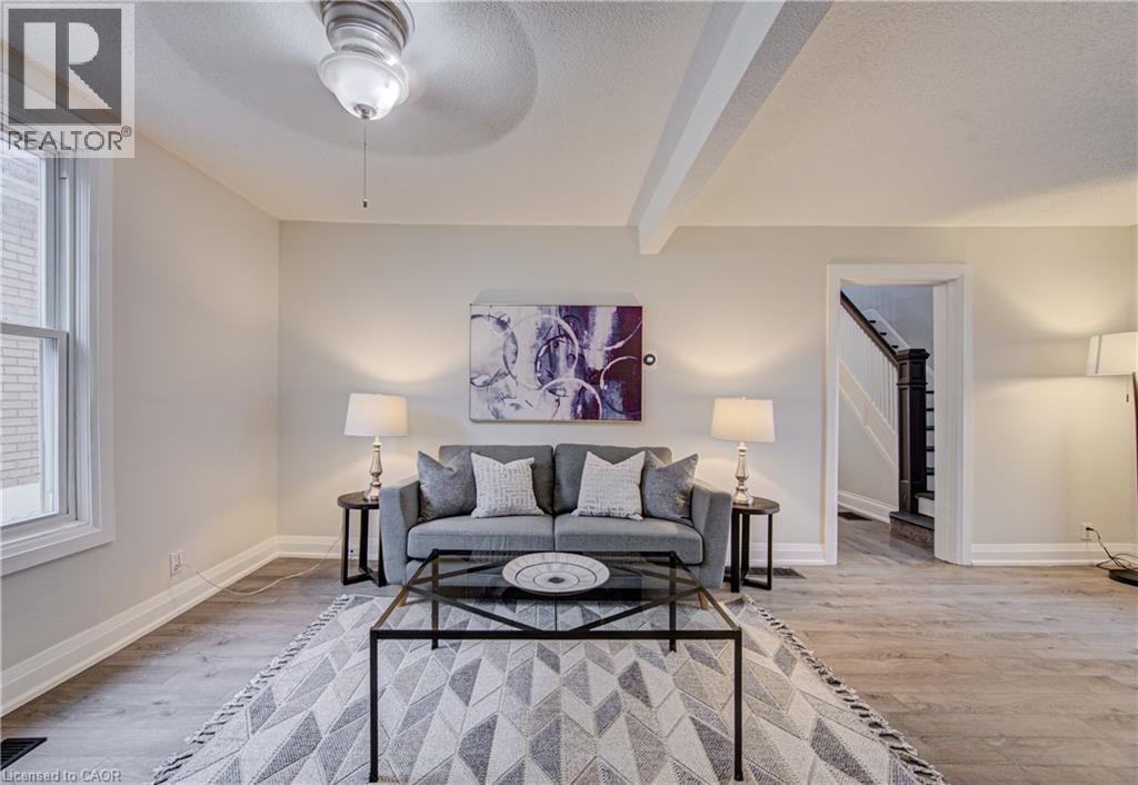 227 East 23rd Street, Hamilton, Ontario  L8V 2X2 - Photo 12 - 40814065