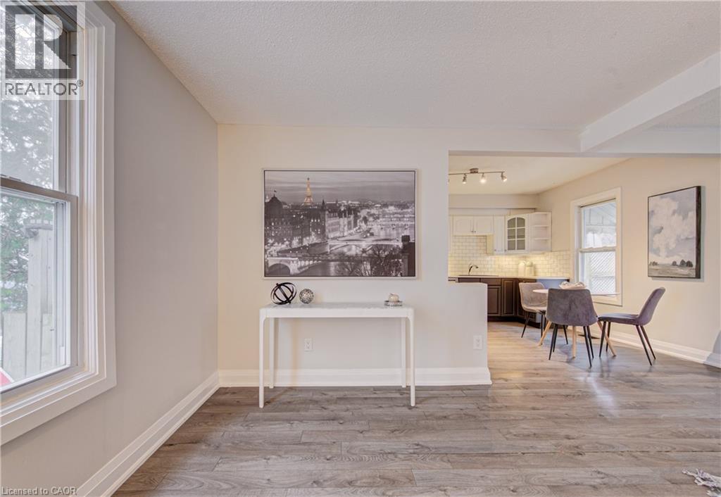 227 East 23rd Street, Hamilton, Ontario  L8V 2X2 - Photo 13 - 40814065