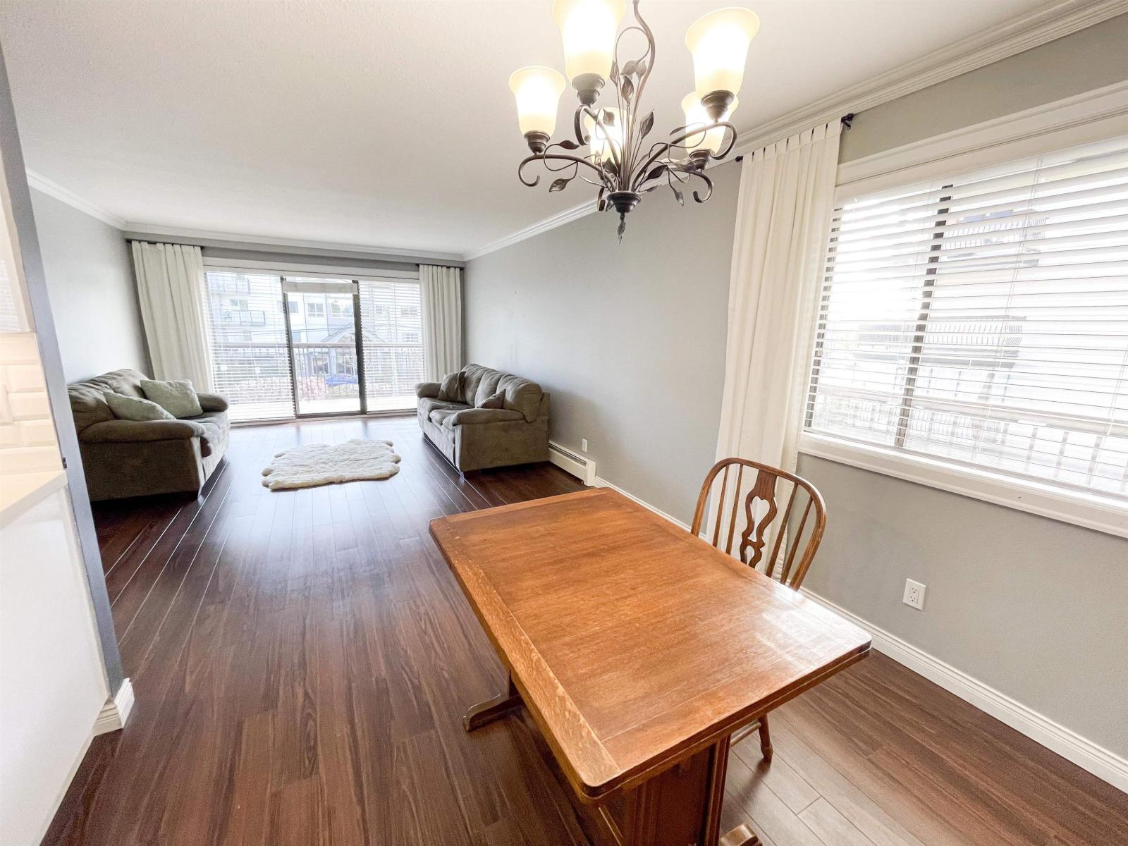 212 32055 Old Yale Road, Abbotsford, British Columbia  V2T 2C8 - Photo 6 - R3106447