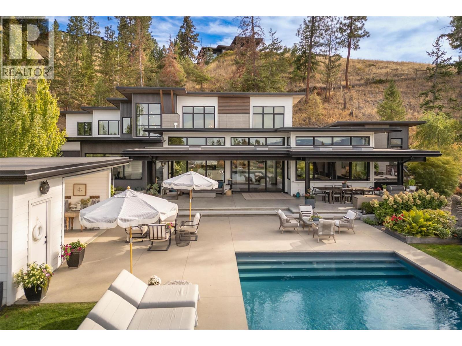 763 Barnaby Road, Kelowna, British Columbia  V1W 4N9 - Photo 5 - 10363332