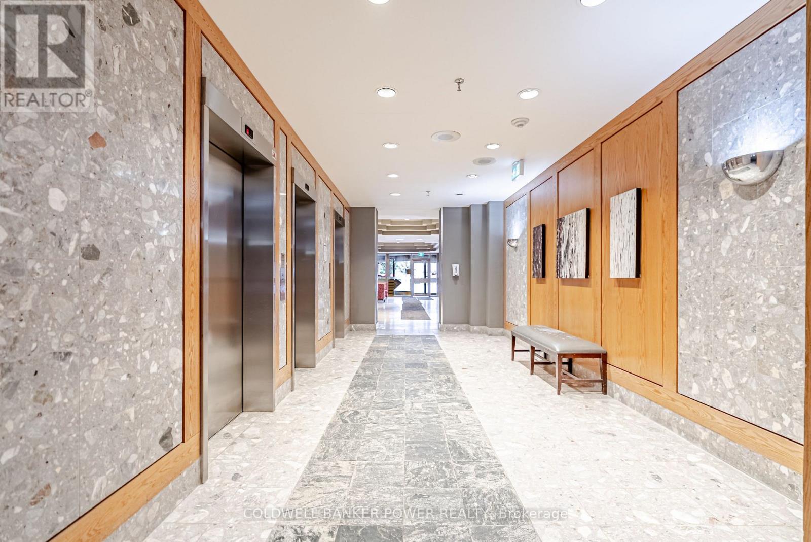 1705 - 695 Richmond Street, London East, Ontario  N6A 5M8 - Photo 3 - X12952320