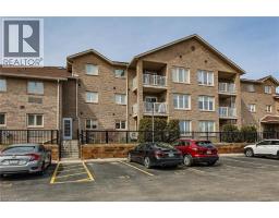 3050 PINEMEADOW Drive Unit# 16, Burlington, Ontario