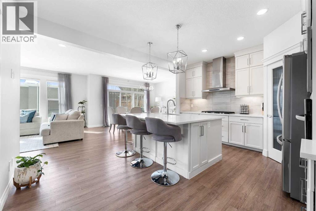 310 Mahogany Manor Se, Calgary, Alberta  T3M 1X4 - Photo 3 - A2298579