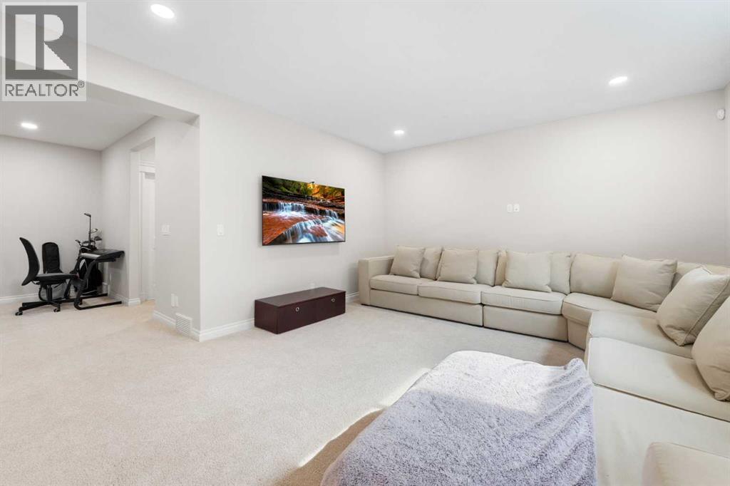 310 Mahogany Manor Se, Calgary, Alberta  T3M 1X4 - Photo 38 - A2298579