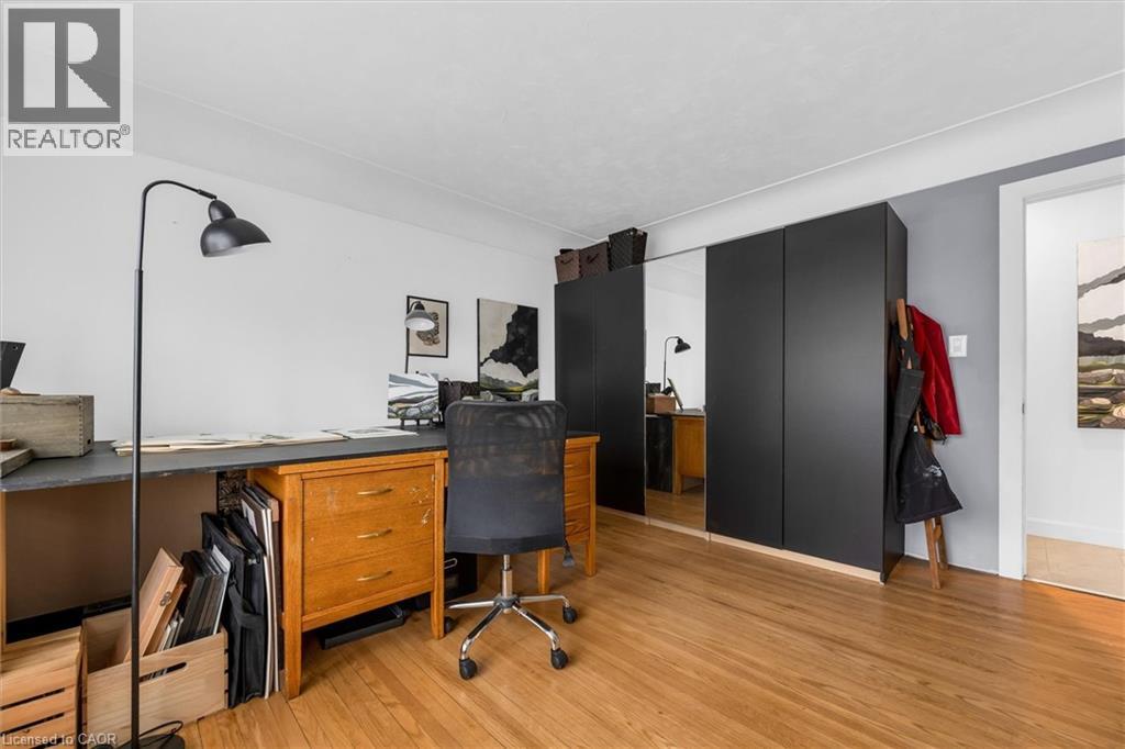 24 Central Park Avenue, Dundas, Ontario  L9H 2M7 - Photo 11 - 40816983