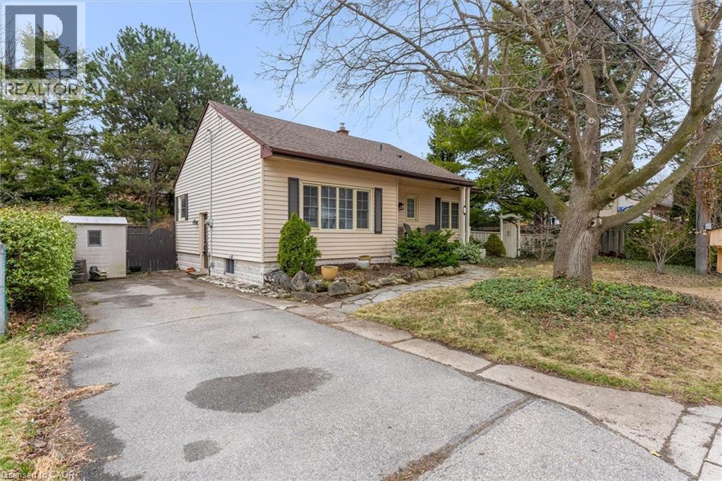 24 Central Park Avenue, Dundas, Ontario  L9H 2M7 - Photo 2 - 40816983