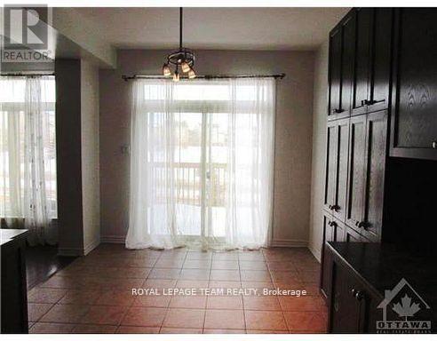 224 Flodden Way, Ottawa, Ontario  K2G 7E2 - Photo 5 - X12952310