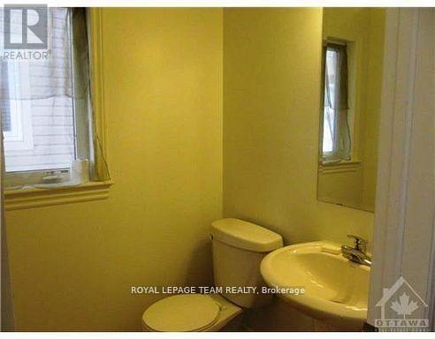 224 Flodden Way, Ottawa, Ontario  K2G 7E2 - Photo 7 - X12952310