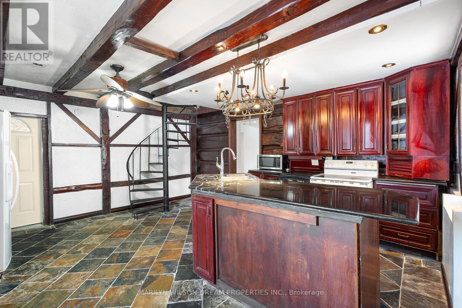 3758 Woodkilton Road, Ottawa, Ontario  K0A 3M0 - Photo 17 - X12952414