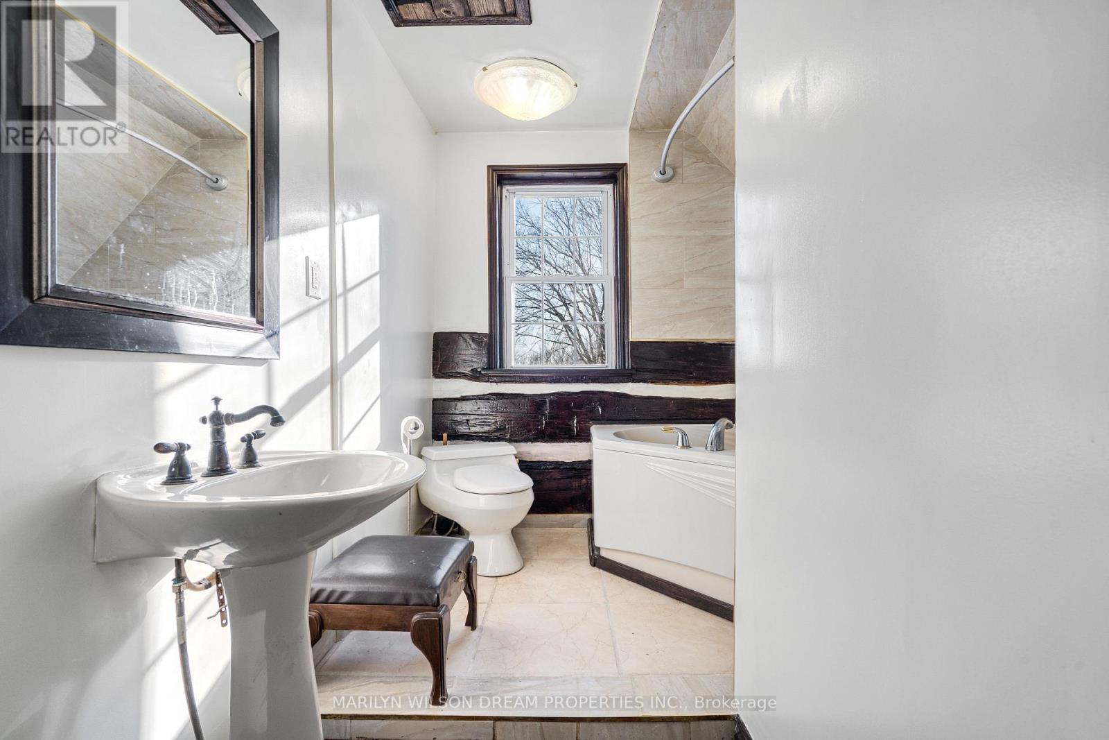 3758 Woodkilton Road, Ottawa, Ontario  K0A 3M0 - Photo 30 - X12952414