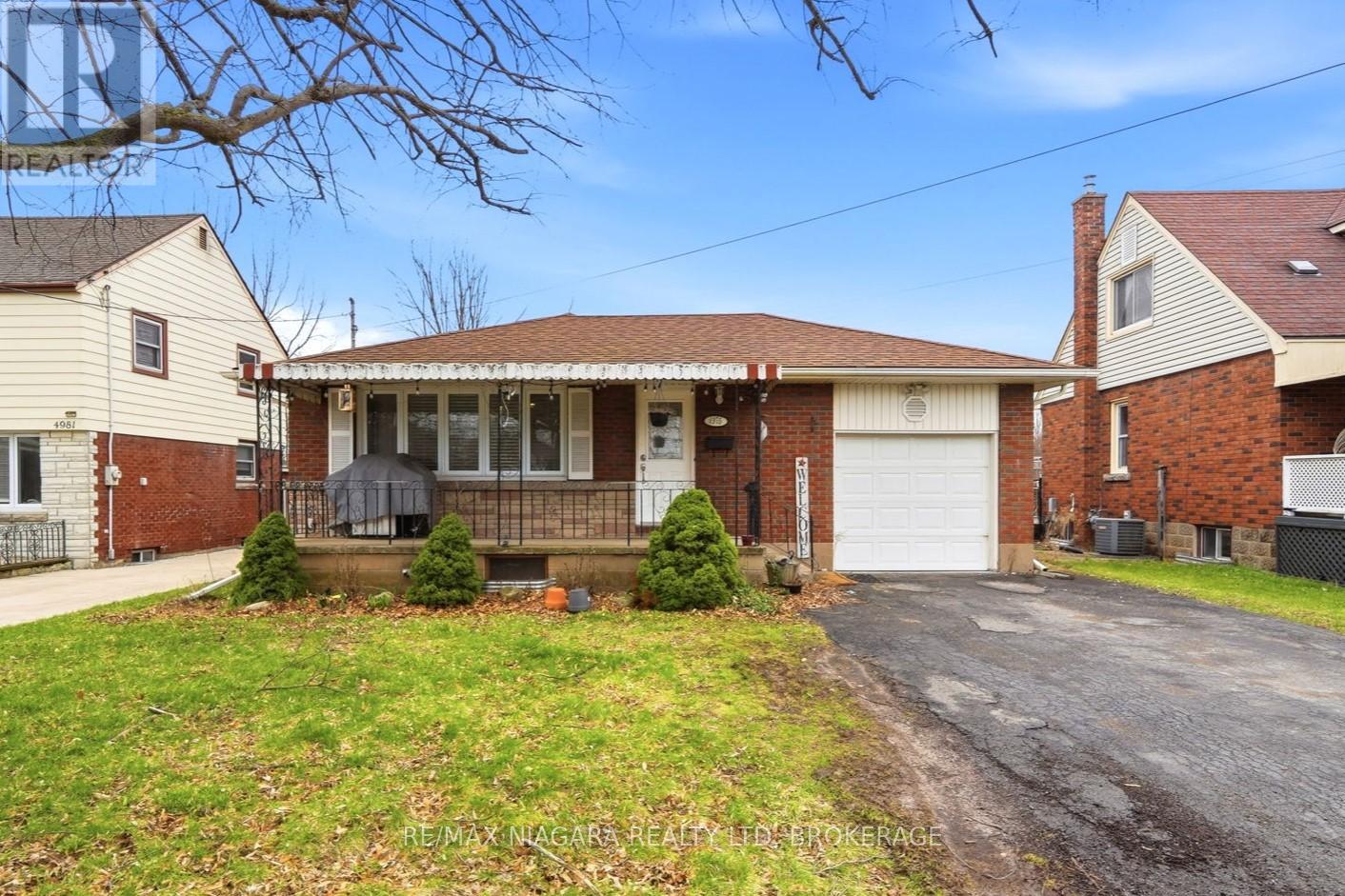 4975 HOMEWOOD AVENUE, Niagara Falls, Ontario