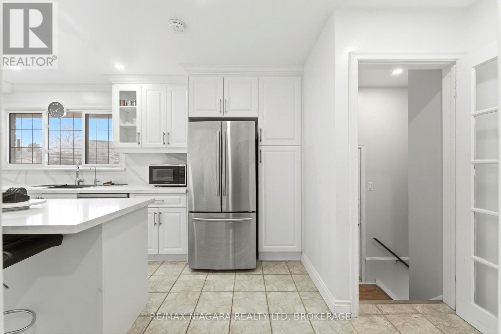 4975 Homewood Avenue, Niagara Falls, Ontario  L2E 4Y5 - Photo 7 - X12952318