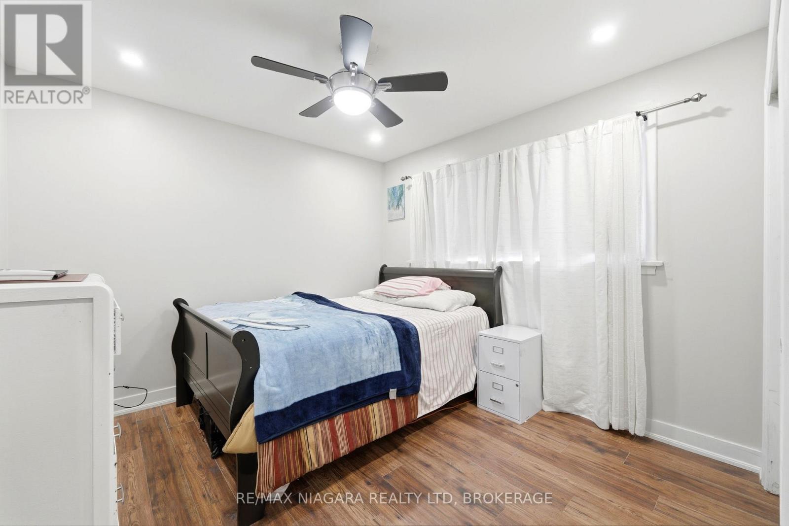 4975 Homewood Avenue, Niagara Falls, Ontario  L2E 4Y5 - Photo 9 - X12952318