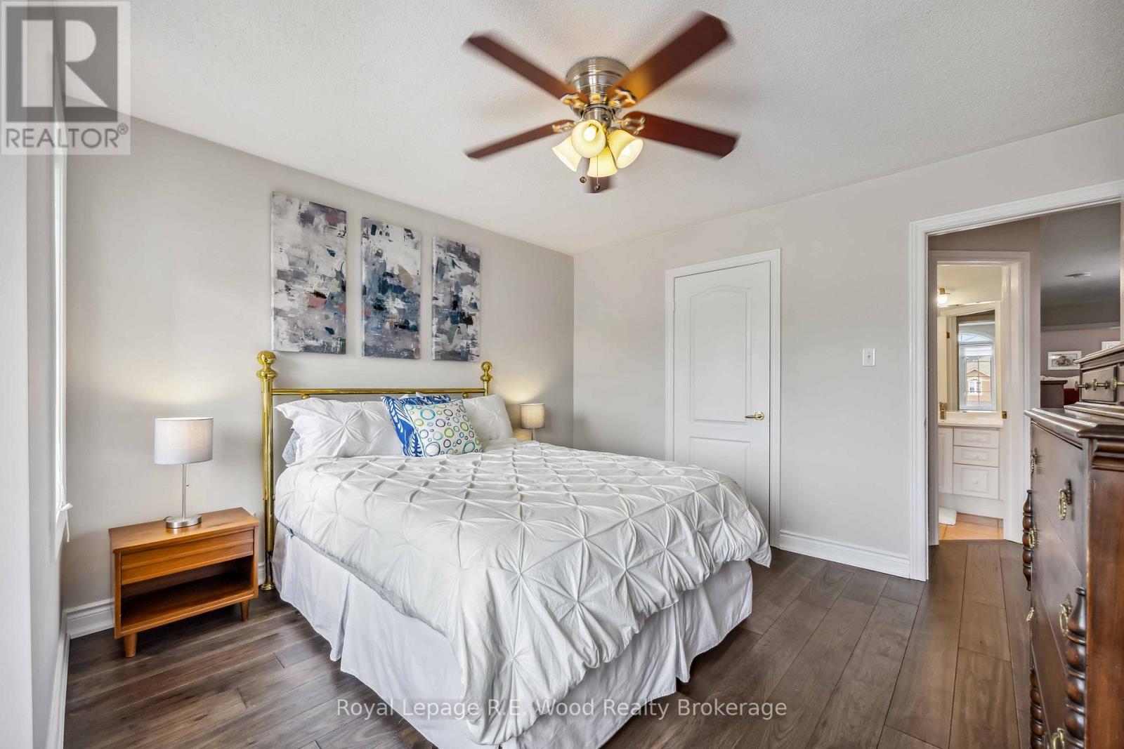 3 Lorwood Court, Richmond Hill, Ontario  L4E 3W3 - Photo 27 - N12952378