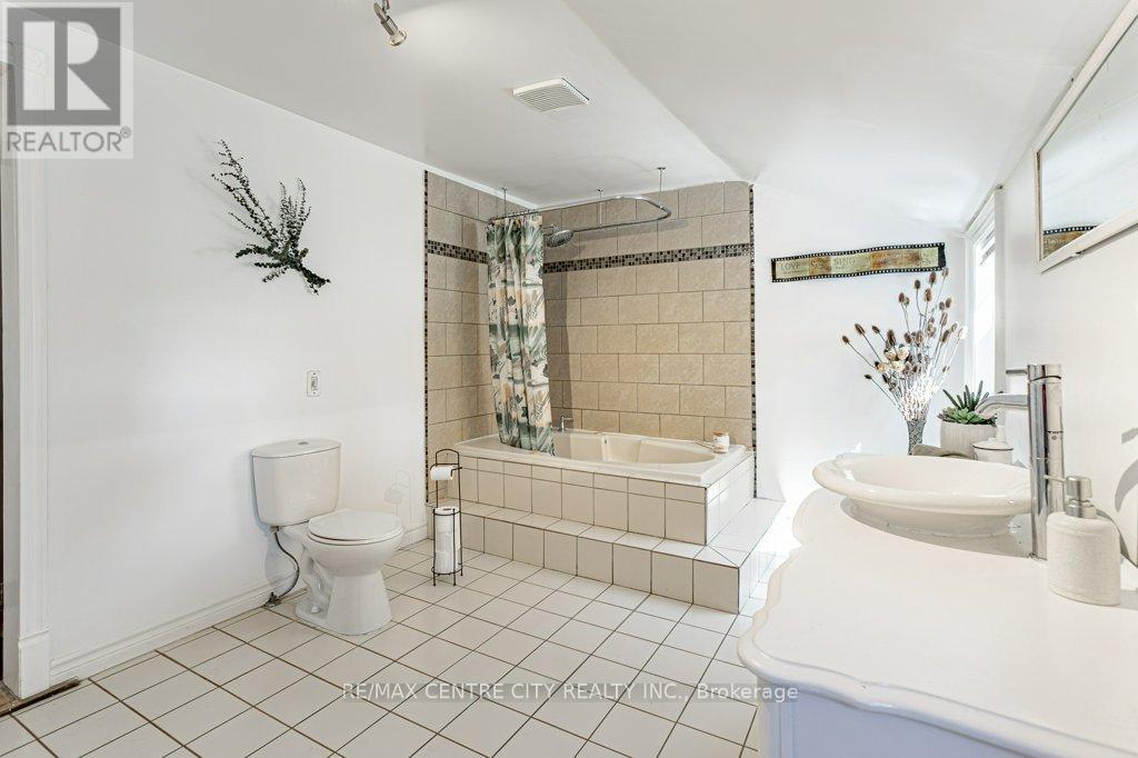 971 Elias Street, London East, Ontario  N5W 3P5 - Photo 20 - X12950632