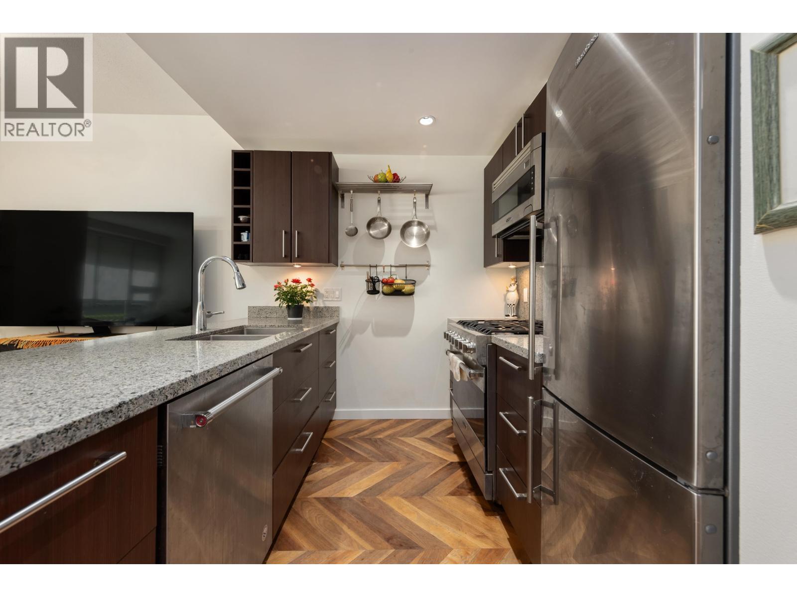 253 108 W 1st Avenue, Vancouver, British Columbia  V5Y 0H4 - Photo 8 - R3106474