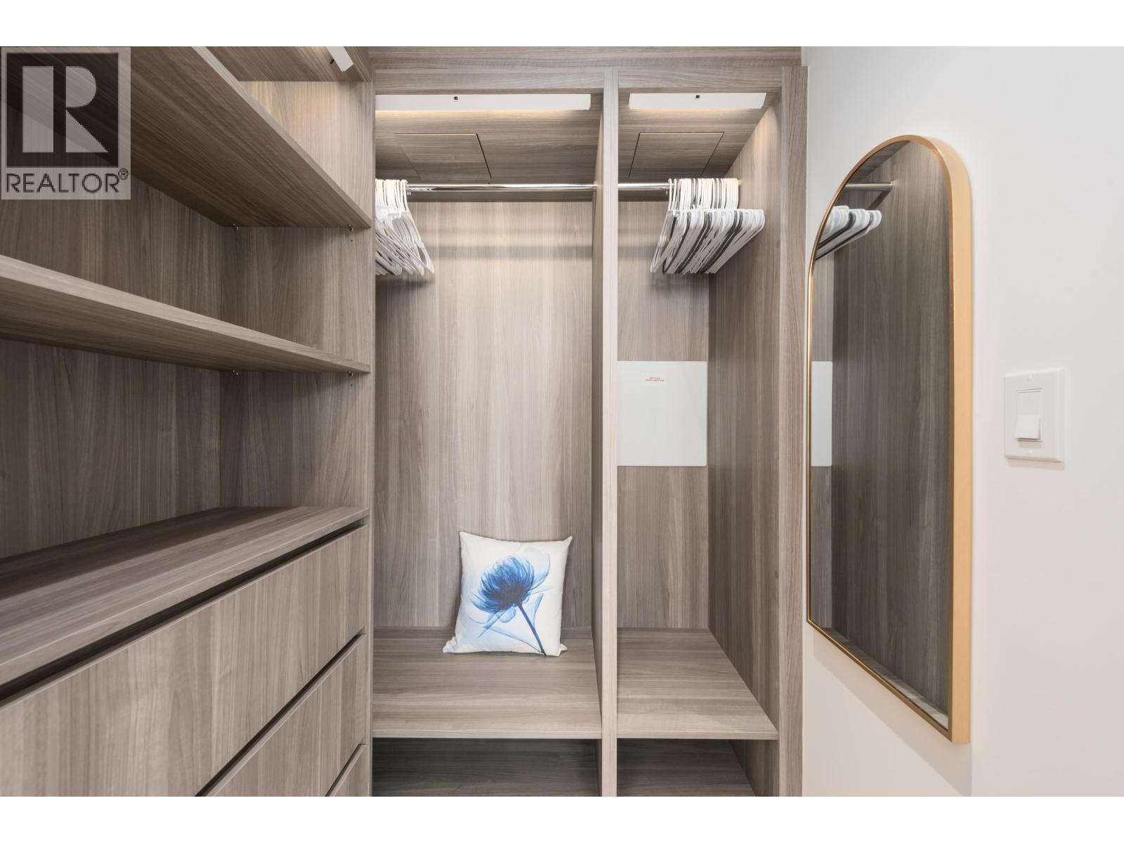 402 8611 Hazelbridge Way, Richmond, British Columbia  V6X 0W8 - Photo 15 - R3106496