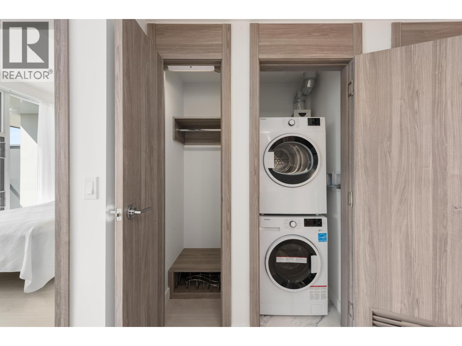 402 8611 Hazelbridge Way, Richmond, British Columbia  V6X 0W8 - Photo 17 - R3106496