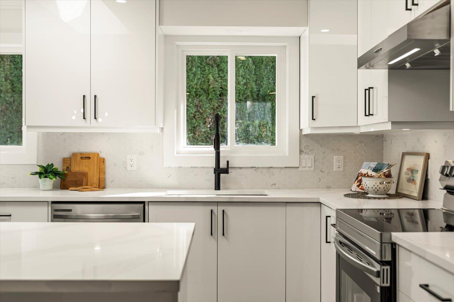 6425 Swanson Street, Sardis South, Chilliwack, British Columbia  V2R 1R2 - Photo 19 - R3105965