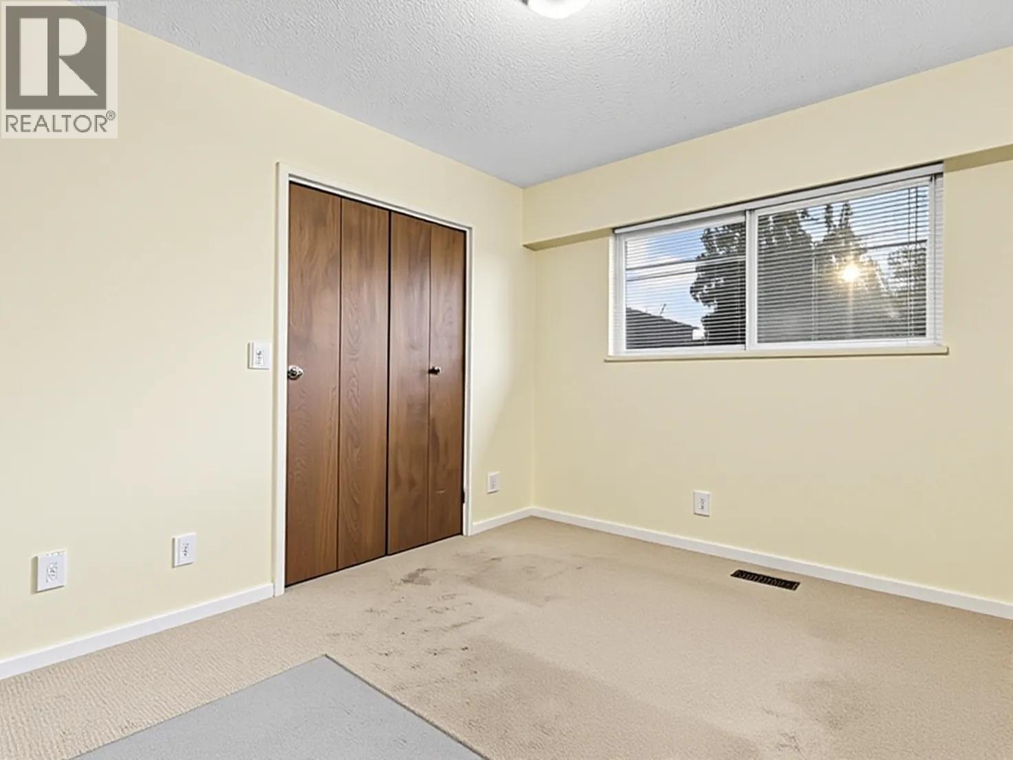 6870 6th Street, Burnaby, British Columbia  V5E 3T1 - Photo 14 - R3106151