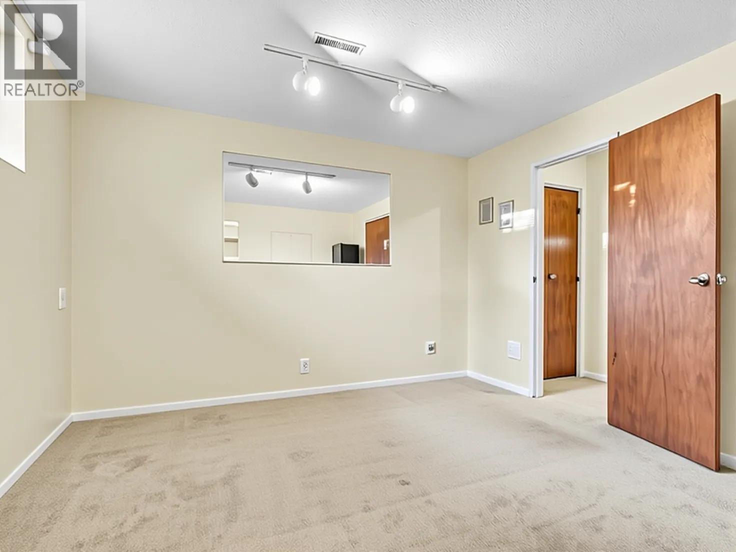 6870 6th Street, Burnaby, British Columbia  V5E 3T1 - Photo 20 - R3106151