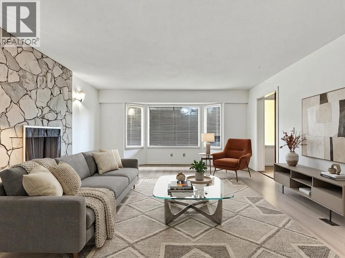 6870 6th Street, Burnaby, British Columbia  V5E 3T1 - Photo 3 - R3106151