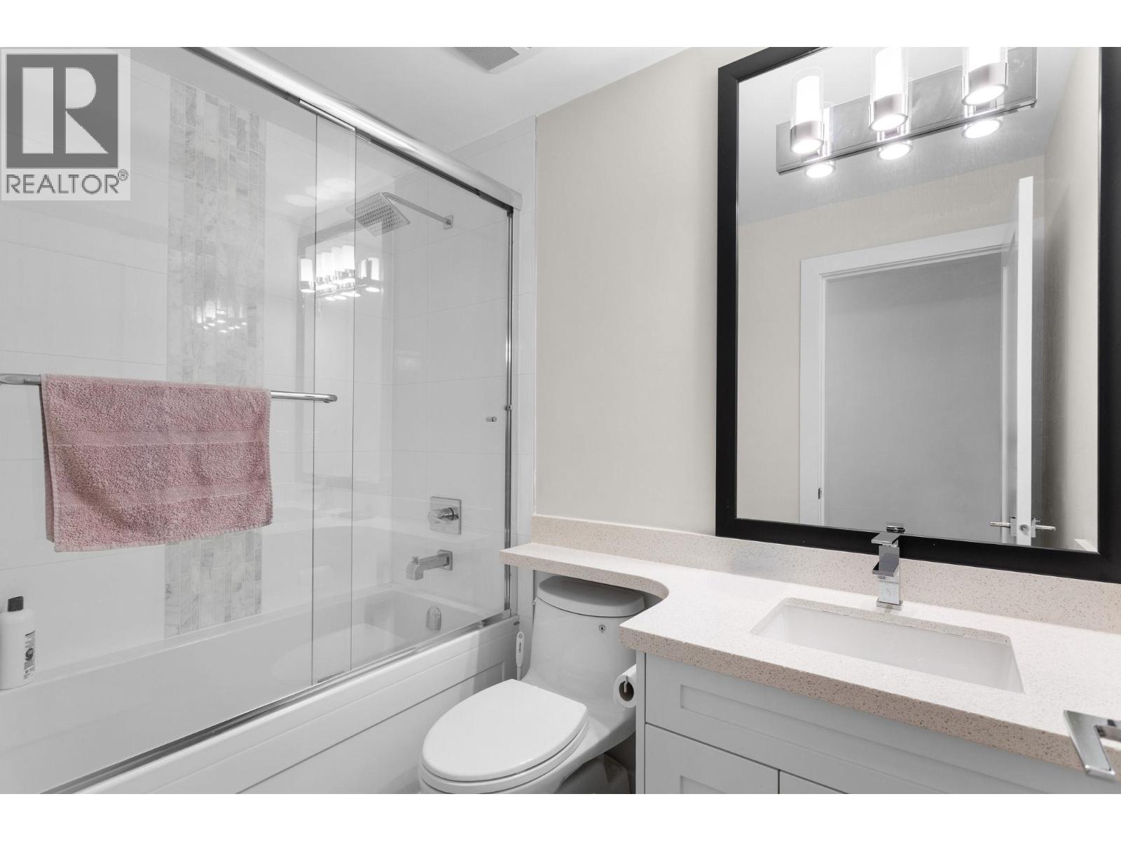 8656 Gilley Avenue, Burnaby, British Columbia  V5J 4Y5 - Photo 34 - R3106453