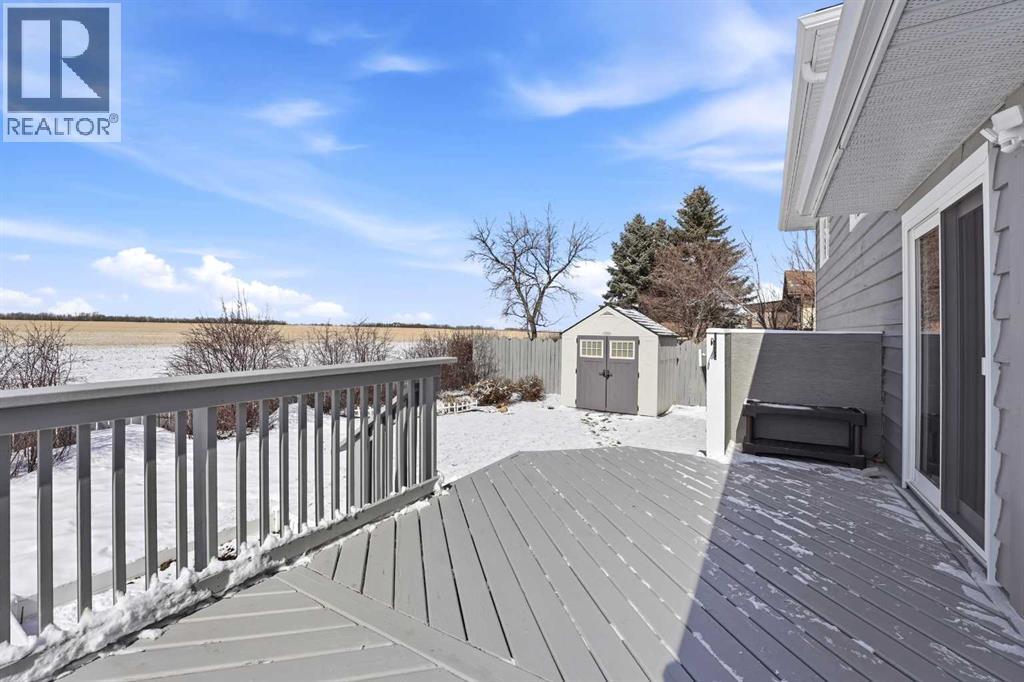 26 West Wood Drive, Didsbury, Alberta  T0M 0W0 - Photo 12 - A2298305