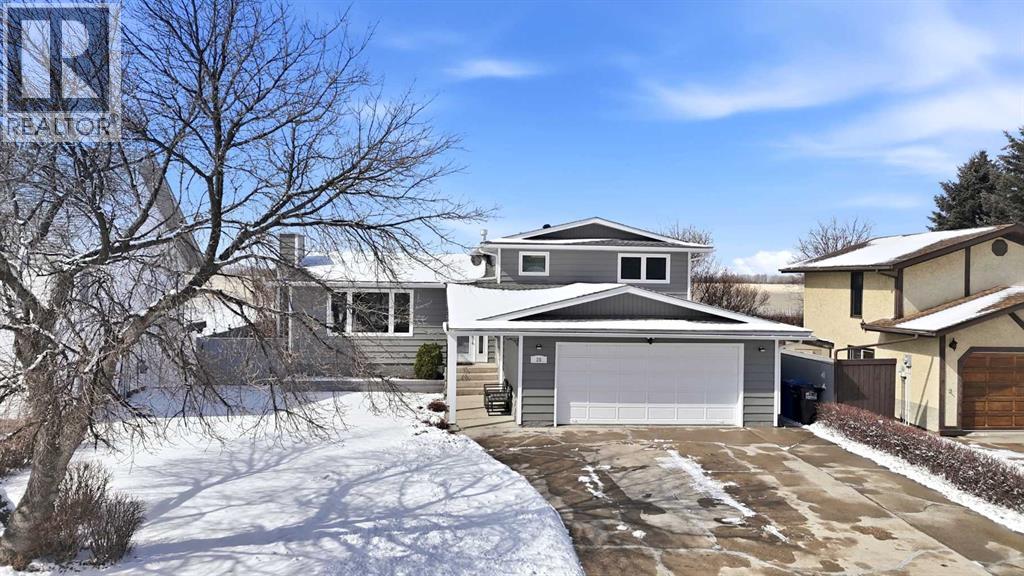 26 West Wood Drive, Didsbury, Alberta  T0M 0W0 - Photo 3 - A2298305