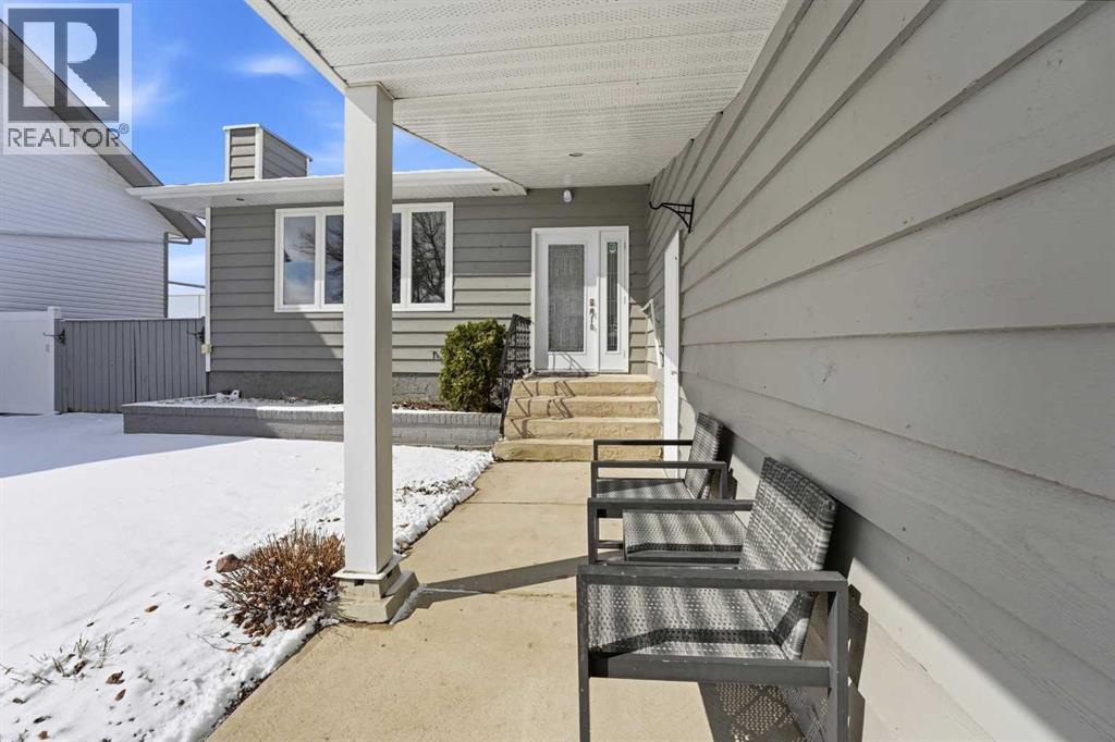 26 West Wood Drive, Didsbury, Alberta  T0M 0W0 - Photo 5 - A2298305