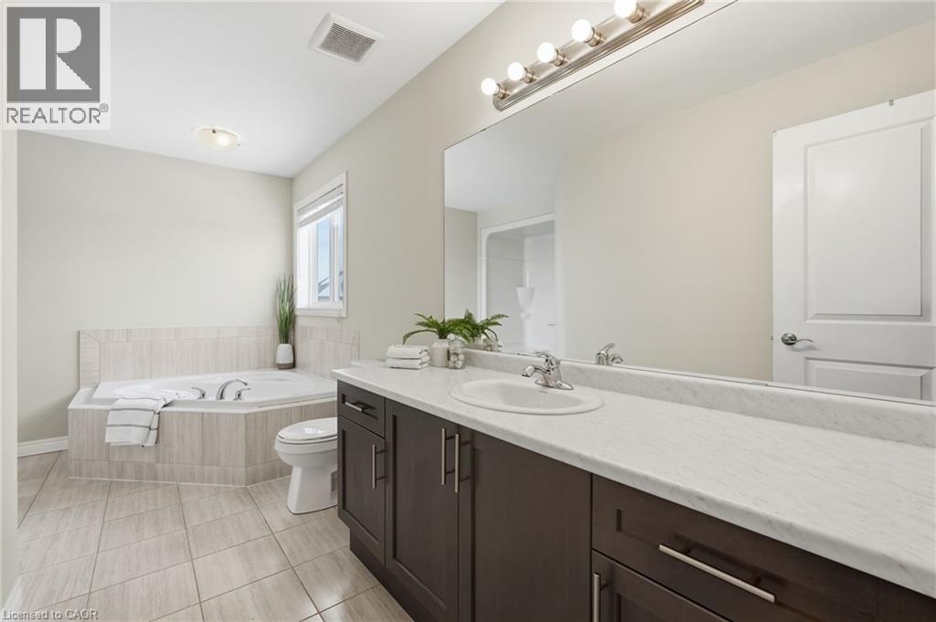 107 Dolomiti Court, Stoney Creek, Ontario  L0R 1P0 - Photo 19 - 40802435