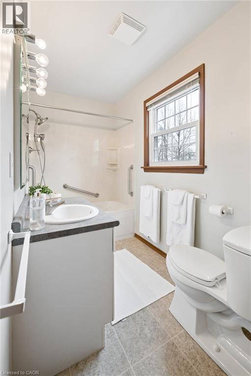 21 Meadowlark Road, Elmira, Ontario N3B 1T7 - Photo 23 - 40810822