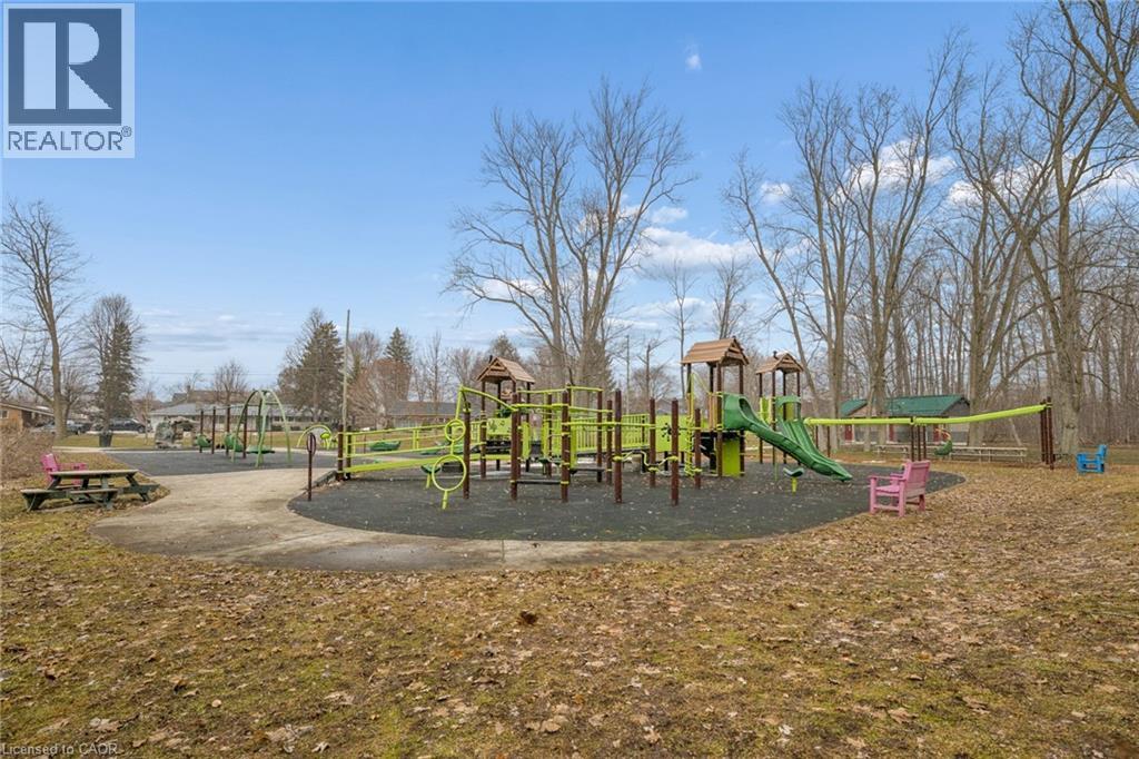 21 Meadowlark Road, Elmira, Ontario N3B 1T7 - Photo 47 - 40810822