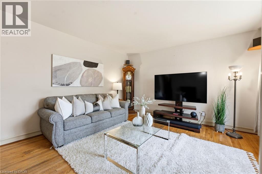 82 Glenview Avenue, Cambridge, Ontario  N1R 2W2 - Photo 6 - 40816214